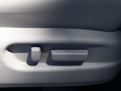 Used 2024 Honda Passport EX-L image 43