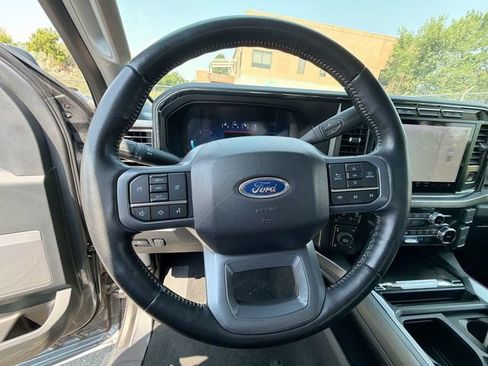 Used 2023 Ford F250 Lariat w/ Black Appearance Package AWD/4WD image 22