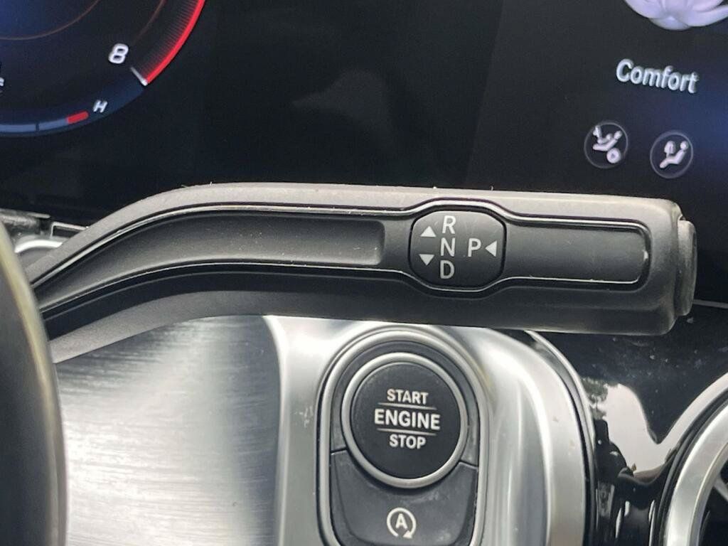 Certified 2023 Mercedes-Benz GLB 250 4MATIC w/ Premium Package image 36
