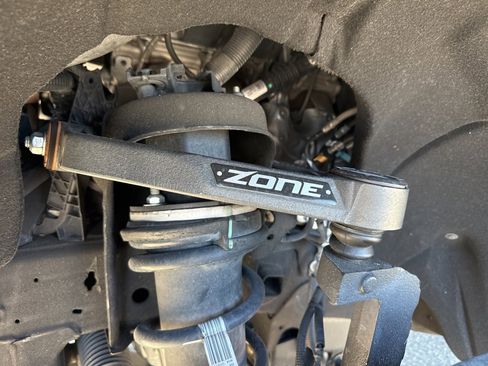 Used 2021 Chevrolet Silverado 1500 LT Trail Boss w/ Convenience Package II image 5