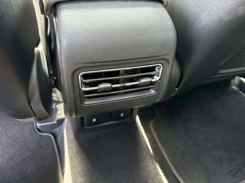 Used 2025 Lincoln Corsair Grand Touring w/ Equipment Group 301A image 12