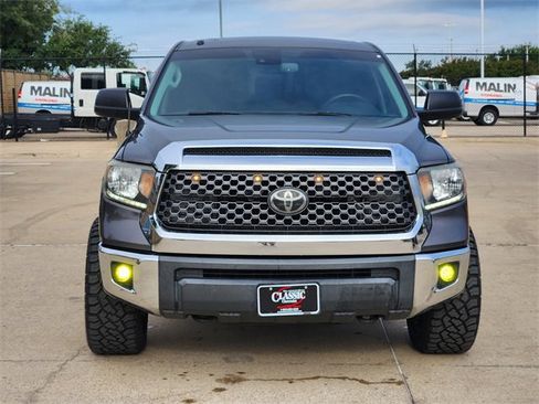 Used 2019 Toyota Tundra SR5 w/ SR5 Upgrade Package AWD/4WD image 9