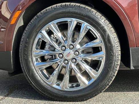 Used 2022 Cadillac XT5 Premium Luxury image 36