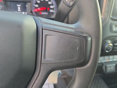 Used 2021 Chevrolet Silverado 1500 W/T w/ WT Value Package AWD/4WD image 14