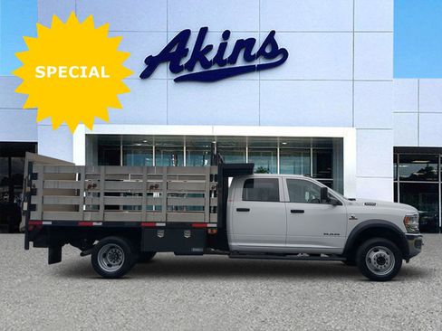 Used 2020 RAM 5500 Tradesman w/ Max Tow Package image 1