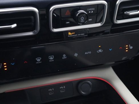 New 2026 Nissan Sentra SL w/ Floor Mat Package image 15