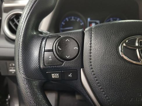 Used 2017 Toyota RAV4 LE w/ All Weather Liner Package AWD/4WD image 21