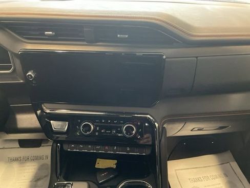 Used 2024 GMC Sierra 1500 AT4 w/ AT4 Premium Package image 24