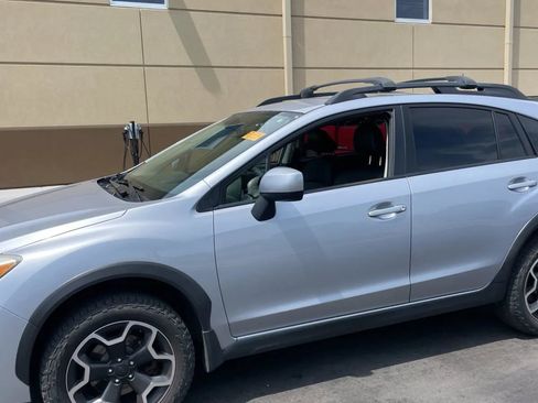 Used 2014 Subaru Crosstrek 2.0i Limited AWD/4WD image 2