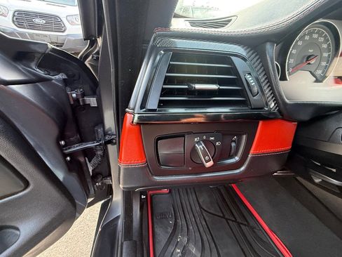 Used 2015 BMW M4 Coupe image 19