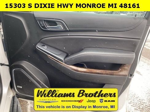 Used 2017 Chevrolet Suburban LT image 35