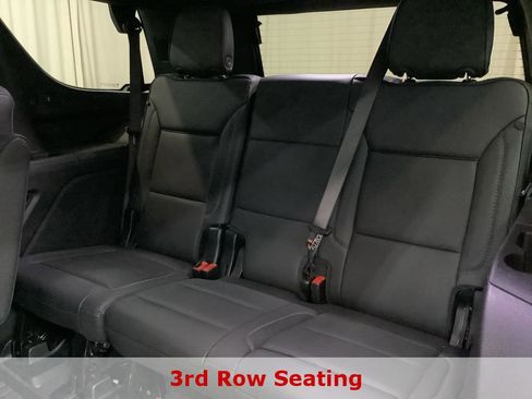 Used 2025 GMC Yukon Denali AWD/4WD image 25
