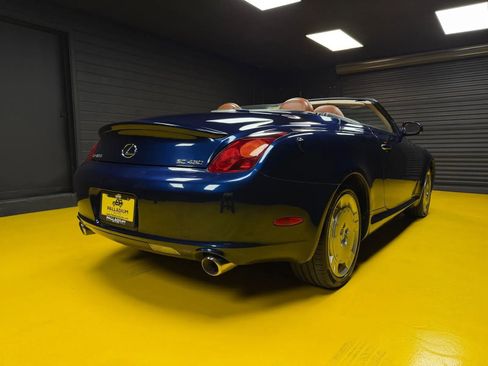 Used 2004 Lexus SC 430 Convertible RWD image 6