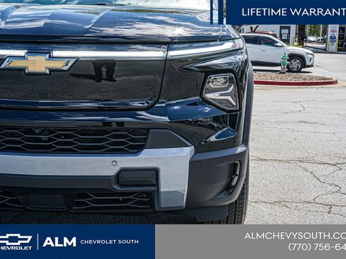 New 2026 Chevrolet Silverado EV LT AWD/4WD image 14