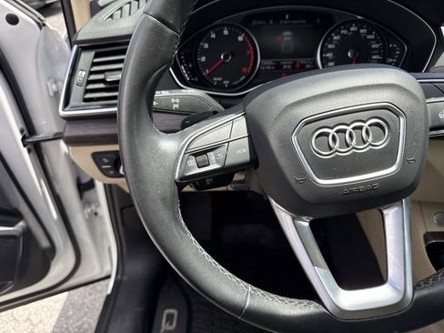 Used 2022 Audi Q5 2.0T Premium AWD/4WD image 27