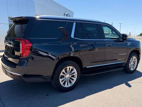 Used 2022 GMC Yukon SLT w/ SLT Premium Package AWD/4WD image 7
