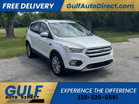 Used 2017 Ford Escape Titanium FWD image 1