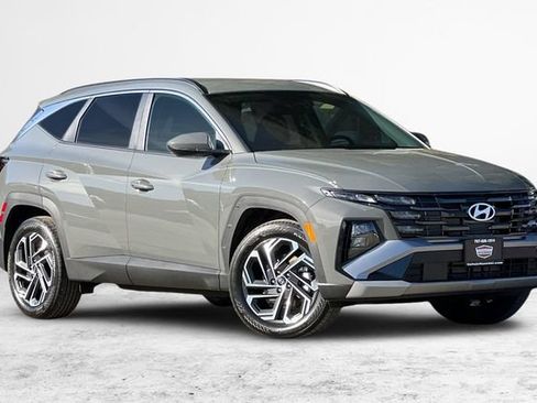 New 2026 Hyundai Tucson SEL Plus FWD image 1