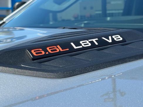 Used 2022 Chevrolet Silverado 2500 Custom w/ Gooseneck/5TH Wheel Package image 10