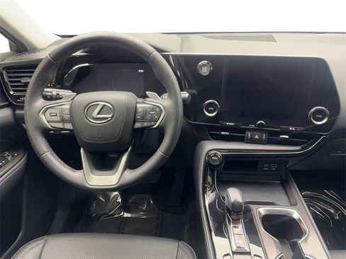 Used 2024 Lexus NX 250 FWD image 53