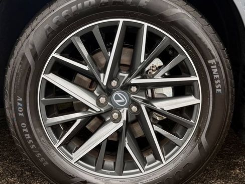 Certified 2026 Lexus TX 350 AWD w/ Technology Package image 13
