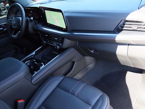 Used 2025 Chevrolet Tahoe RST w/ Comfort Package image 36