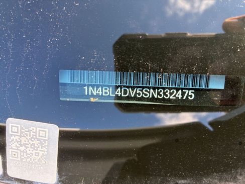 Used 2025 Nissan Altima 2.5 SV FWD image 23