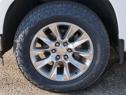 Used 2021 Chevrolet Silverado 1500 LTZ w/ LTZ Premium Package image 12