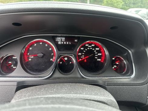 Used 2016 GMC Acadia SLE AWD/4WD image 12