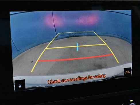 Used 2025 Toyota Camry XSE FWD image 11
