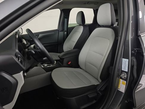 Used 2025 Ford Escape Active w/ Cold Weather Package image 16