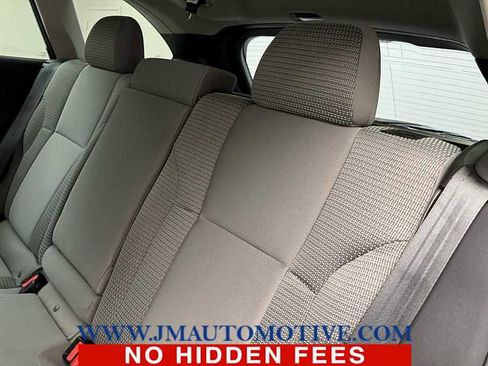 Used 2022 Subaru Outback Premium AWD/4WD image 15