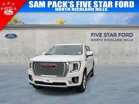 Used 2023 GMC Yukon XL Denali image 3
