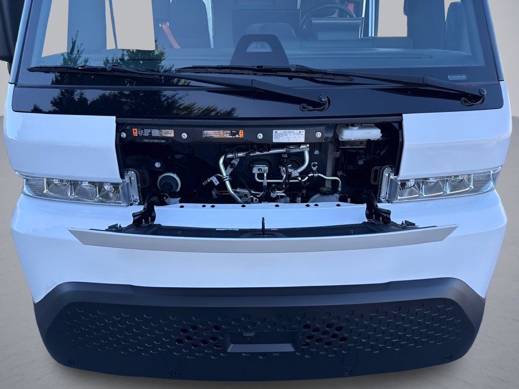 Used 2025 Chevrolet Brightdrop 400 w/ Battery Pack, Max Range AWD/4WD image 30