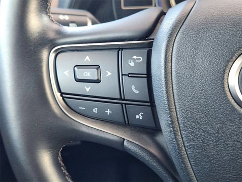 Used 2021 Lexus UX 250h w/ Premium Package image 27