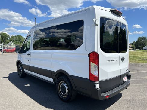 Used 2019 Ford Transit 150 XL RWD image 3