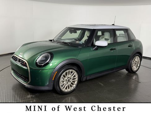 Used 2025 MINI Cooper S FWD image 1