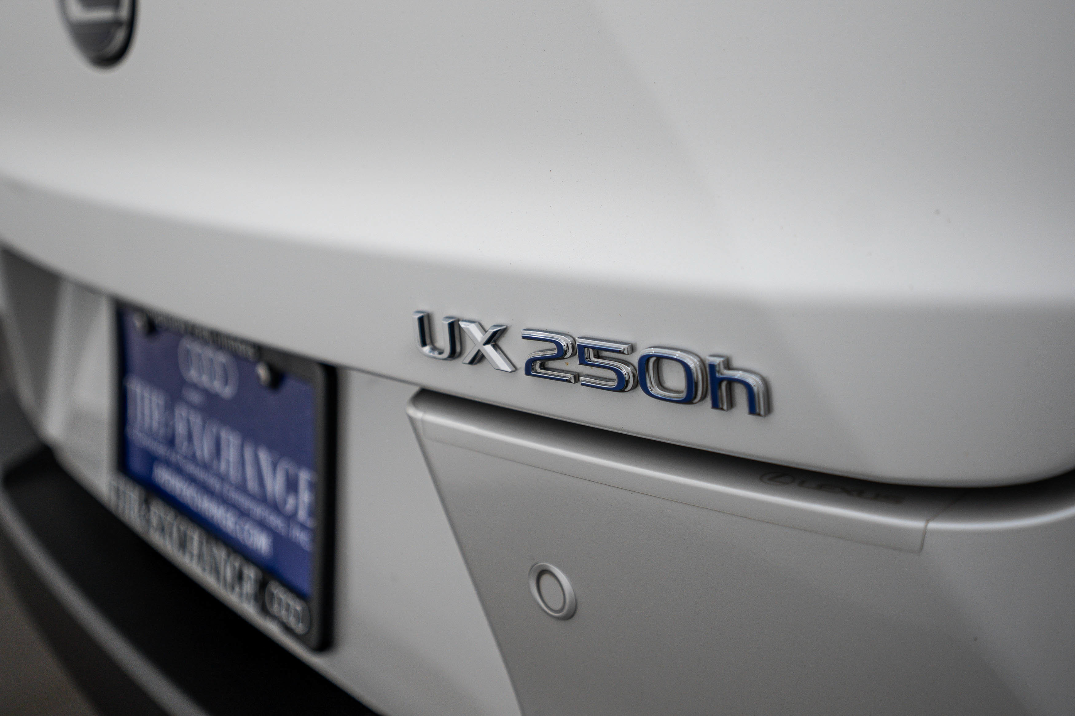Used 2019 Lexus UX 250h AWD/4WD image 19