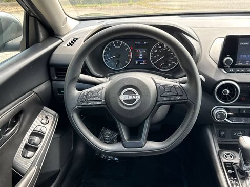 Used 2024 Nissan Sentra S FWD image 23