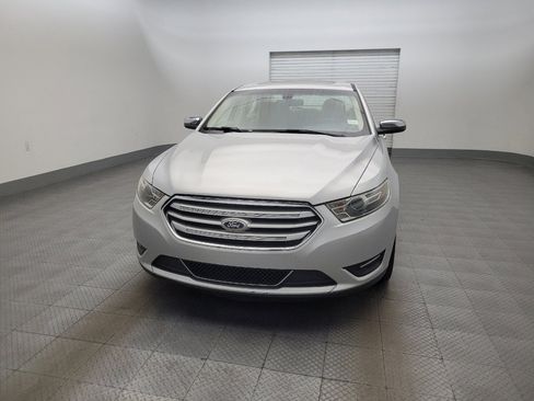Used 2015 Ford Taurus Limited FWD image 15