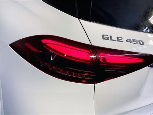 New 2026 Mercedes-Benz GLE 450 4MATIC image 5