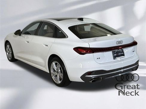 Used 2025 Audi A5 2.0T Premium w/ Convenience Package AWD/4WD image 9