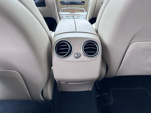 Used 2018 Mercedes-Benz GLC 300 image 20
