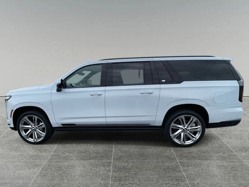 New 2026 Cadillac Escalade ESV Sport w/ Touring Package image 2