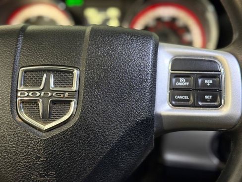 Used 2016 Dodge Grand Caravan R/T FWD image 26