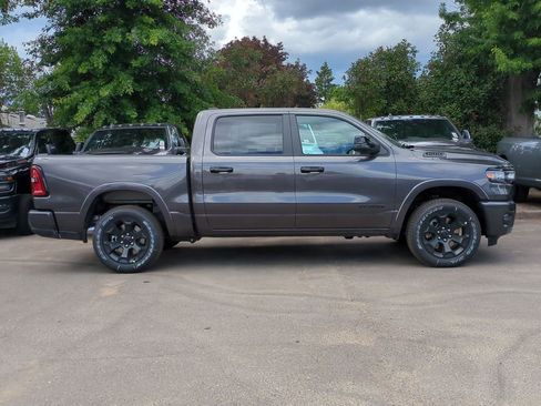 New 2026 RAM 1500 4x4 Crew Cab image 4
