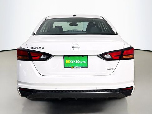 Used 2026 Nissan Altima 2.5 SV AWD/4WD image 8