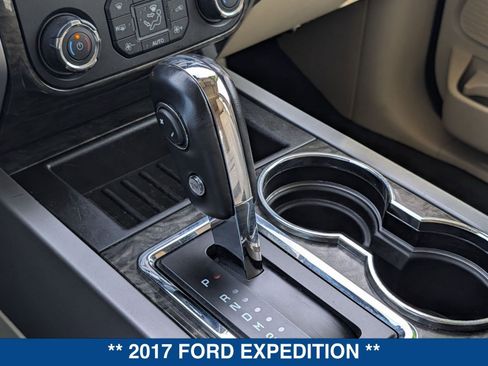 Used 2017 Ford Expedition Limited w/ Equipment Group 301A image 33
