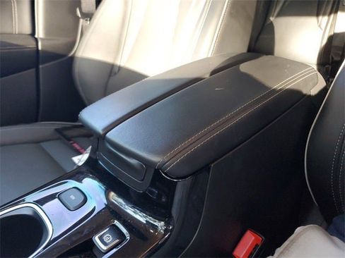 Used 2021 Buick Envision Essence image 83