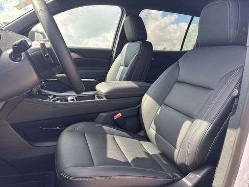 New 2026 Chevrolet Traverse LT w/ Midnight/Sport Edition image 22